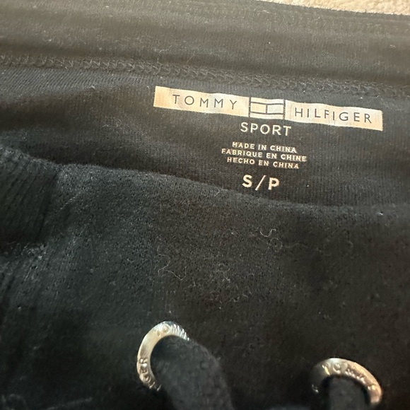 Tommy Hilfiger women set - Picture 4 of 6